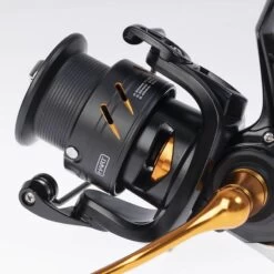 MOULINET HART MAKKI -Pêche Promotions Magasin moulinet hart makki z 2522 252201 6